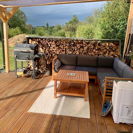 Tiny House - Chatka V Rezi U Prahy Husinec  Ngoại thất bức ảnh