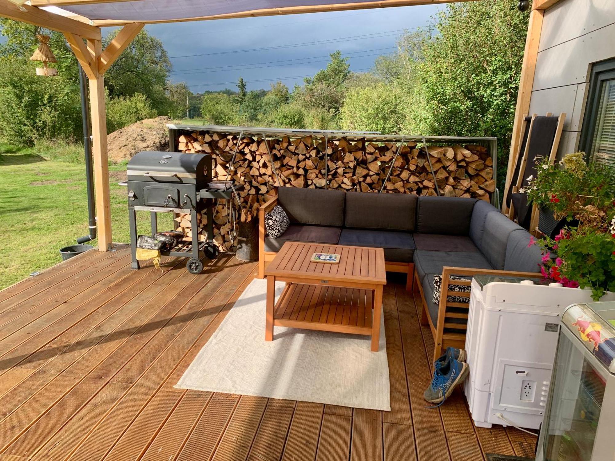 Tiny House - Chatka V Rezi U Prahy Husinec  Ngoại thất bức ảnh